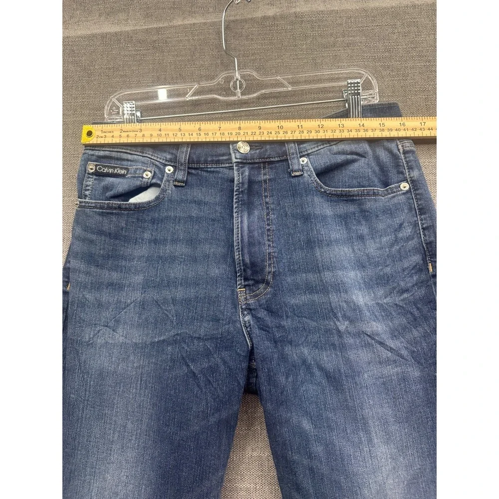 Calvin Klein questions description slim
